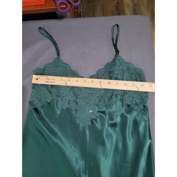 Victoria's Secret M Emerald Jewel Green Slip Dress Nightgown Satin y2k glam - Picture 4 of 9